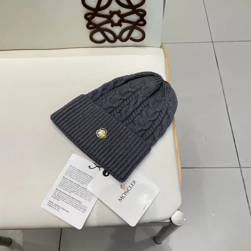 Moncler Hat (1161)